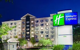 Holiday Inn Express Hauppauge Long Island