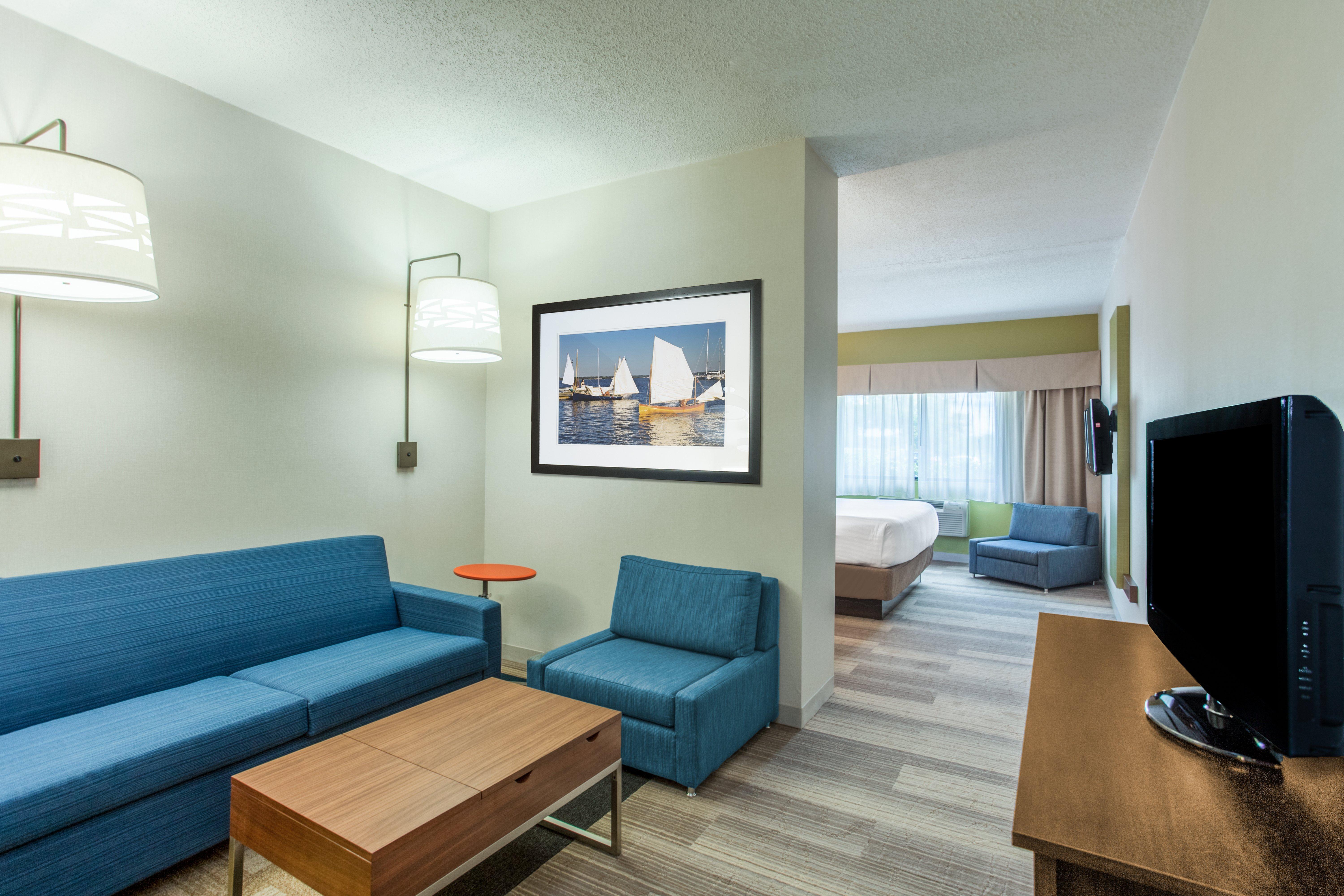 Holiday Inn Express Hauppauge-Long Island By Ihg Exterior photo