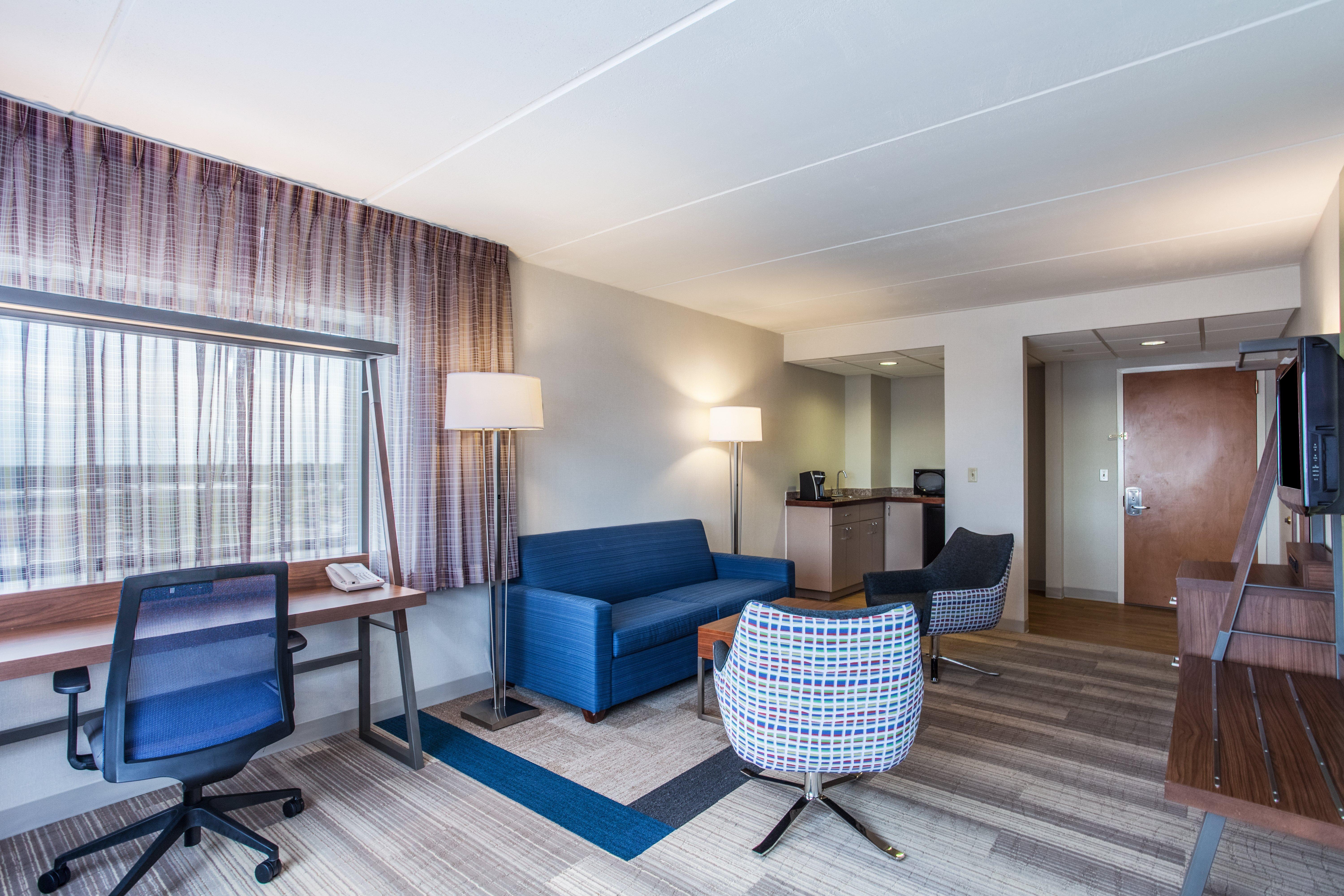 Holiday Inn Express Hauppauge-Long Island By Ihg Exterior photo