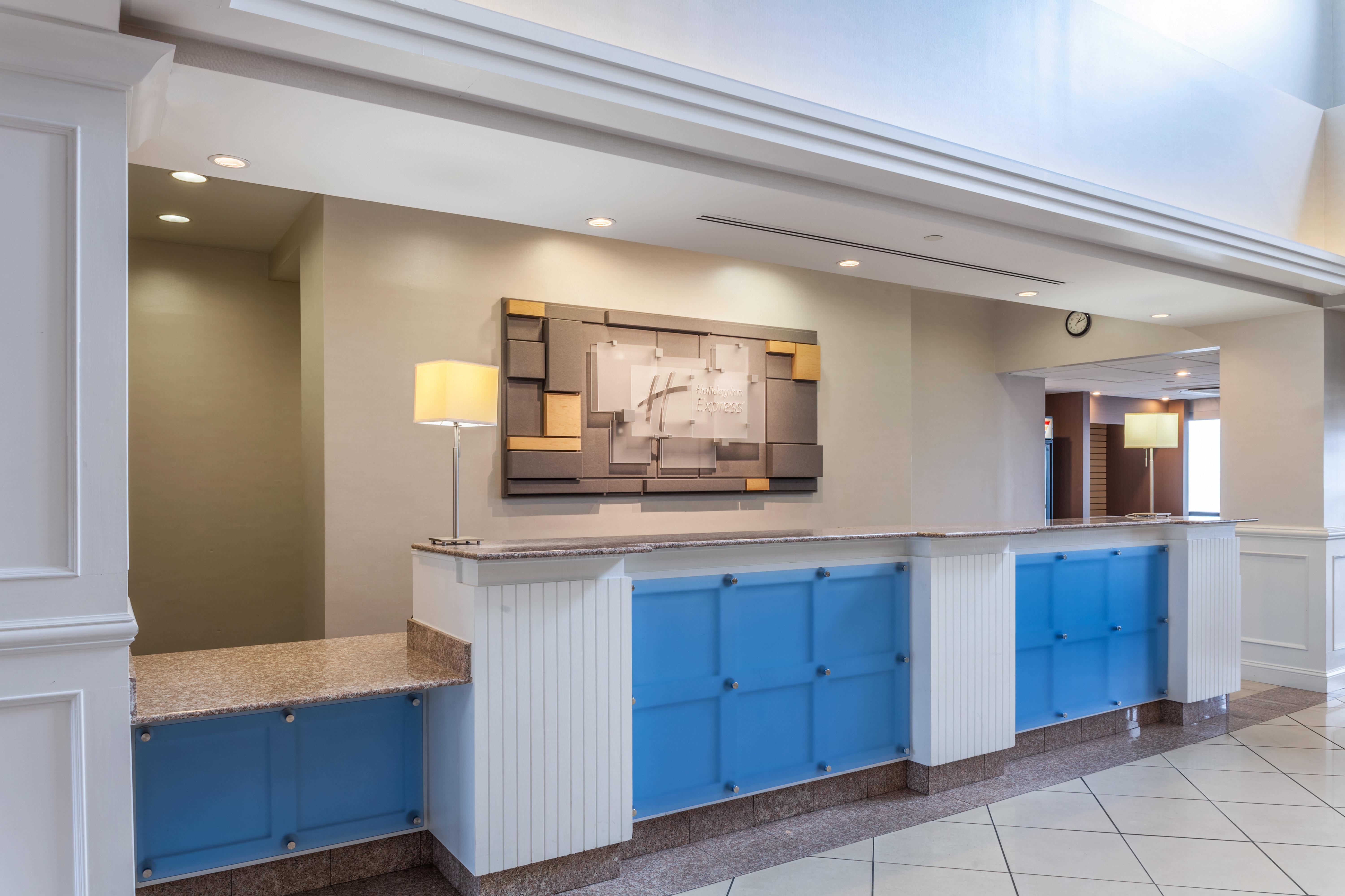 Holiday Inn Express Hauppauge-Long Island By Ihg Exterior photo
